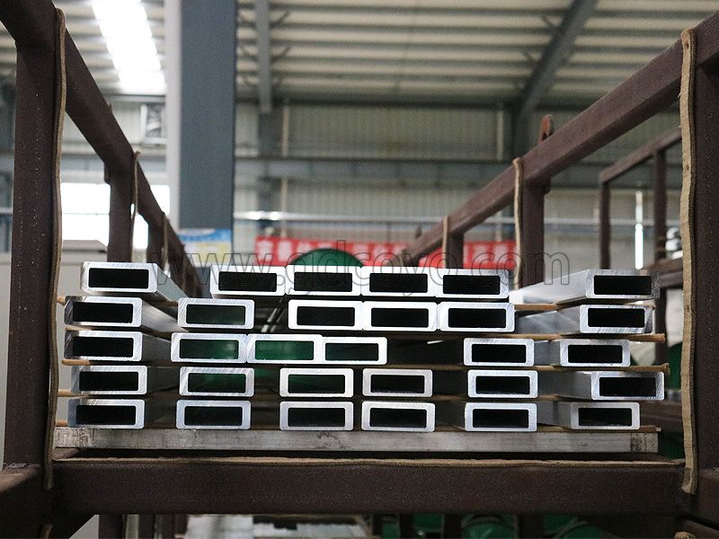 Rectangle Aluminum Pipes